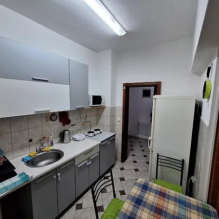 Cozy Retro Apt Skopje Exterior photo